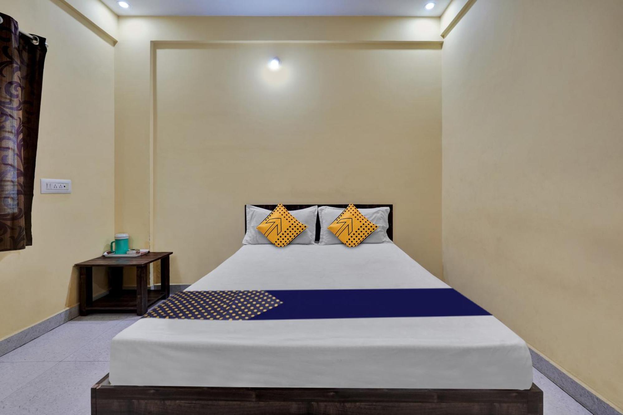 Spot On Anugraha Residency Hotel Kumbalgod Ngoại thất bức ảnh