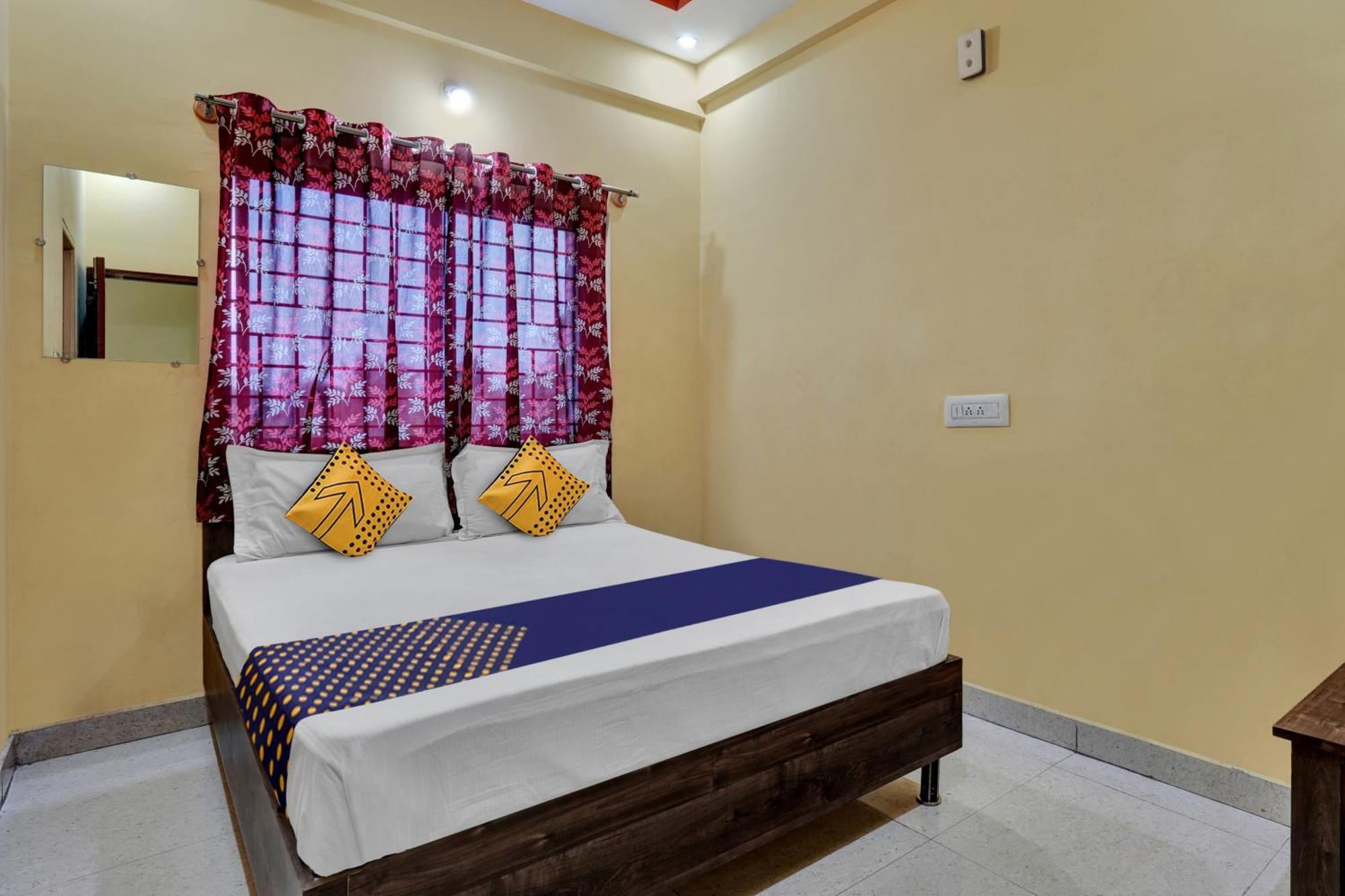 Spot On Anugraha Residency Hotel Kumbalgod Ngoại thất bức ảnh